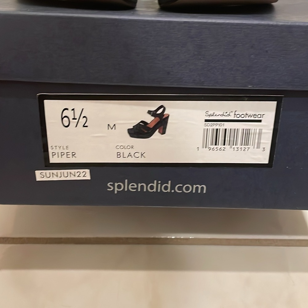 NWT SPLENDID PIPER SUEDE PLATFORM SANDAL IN BLACK Women’s 6.5​​​​​​ - Picture 4 of 9